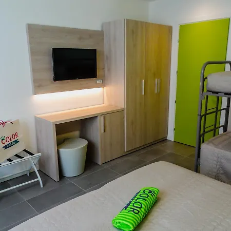 Hotel Color Village Family