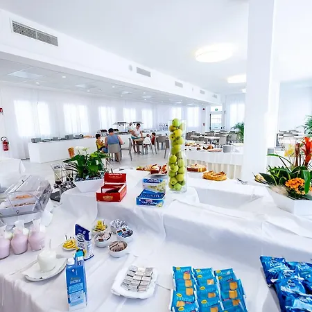 Color Village Family Hotel 3*