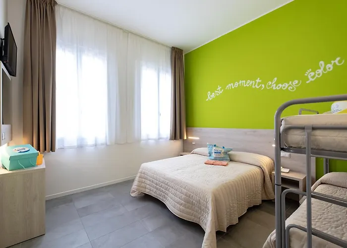 Hotel Color Village Family 3*