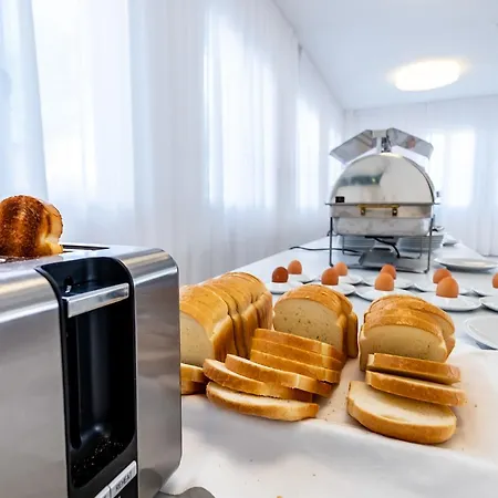 Color Village Family צ'סנטיקו